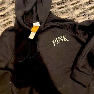 **NWT**  XS-Pink Everyday Fleece cropped sweatshirt in Black